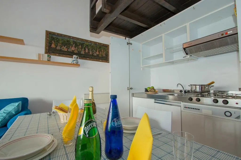 Apartment Villaggio Paolette 2 Padenghe sul Garda Italy