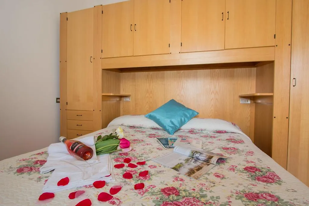 Villaggio Paolette 2 Padenghe sul Garda Apartment